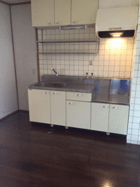 遺品整理ゴミ処分とハウスクリーニングを行いました。鹿児島市伊敷方面　キッチンレンジフードハウスクリーニング完了