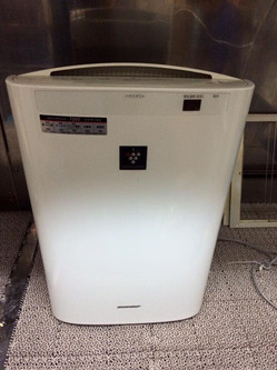 家庭用置き型加湿空気清浄機 お預かり分解クリーニング　作業前① 鹿児島市内　ヒューマンライズ